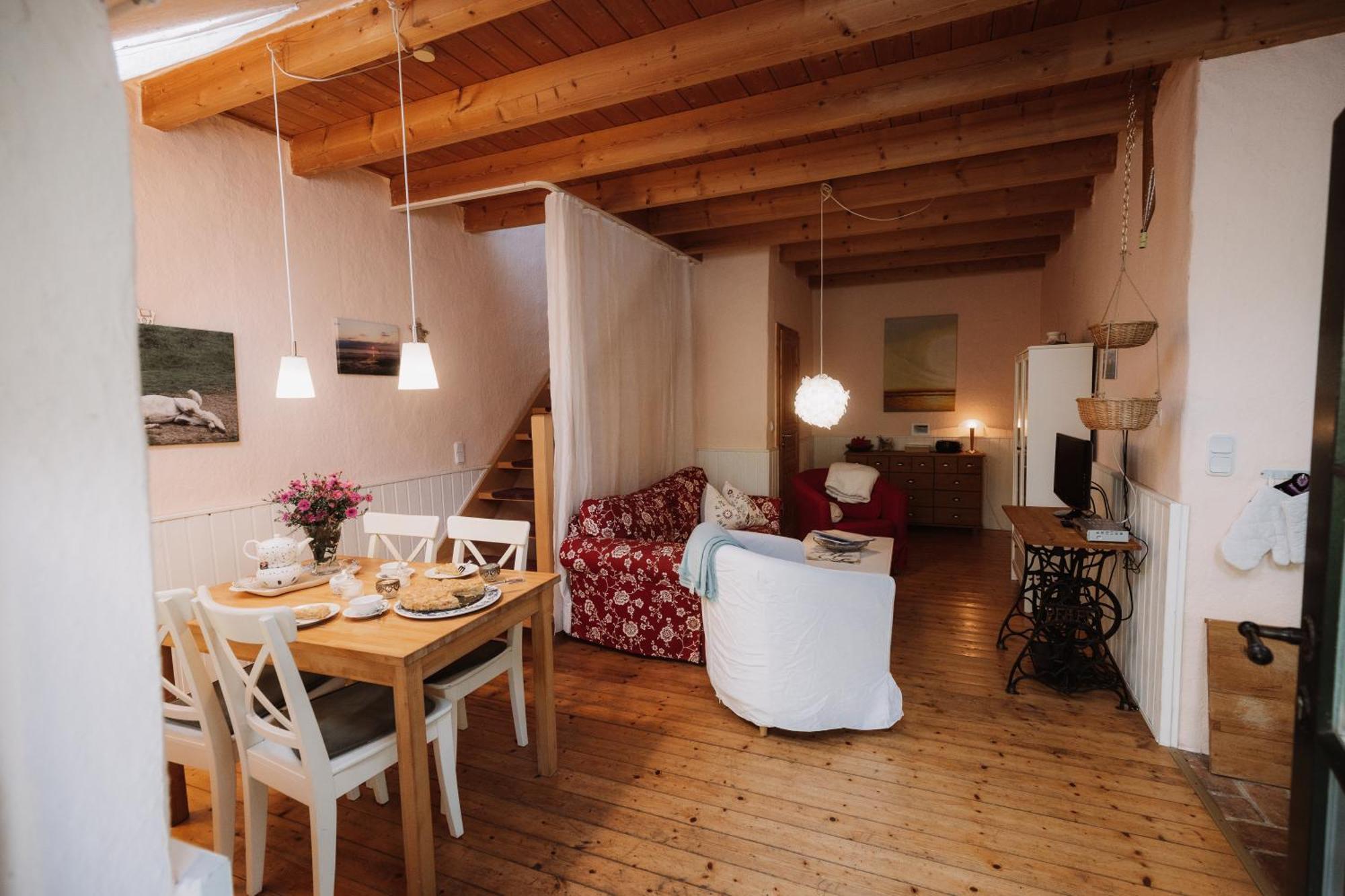 Ferienhof Spiegelhaus Krummhörn Habitación foto